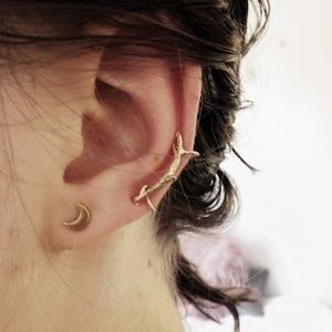 Gold branch ear crawlers